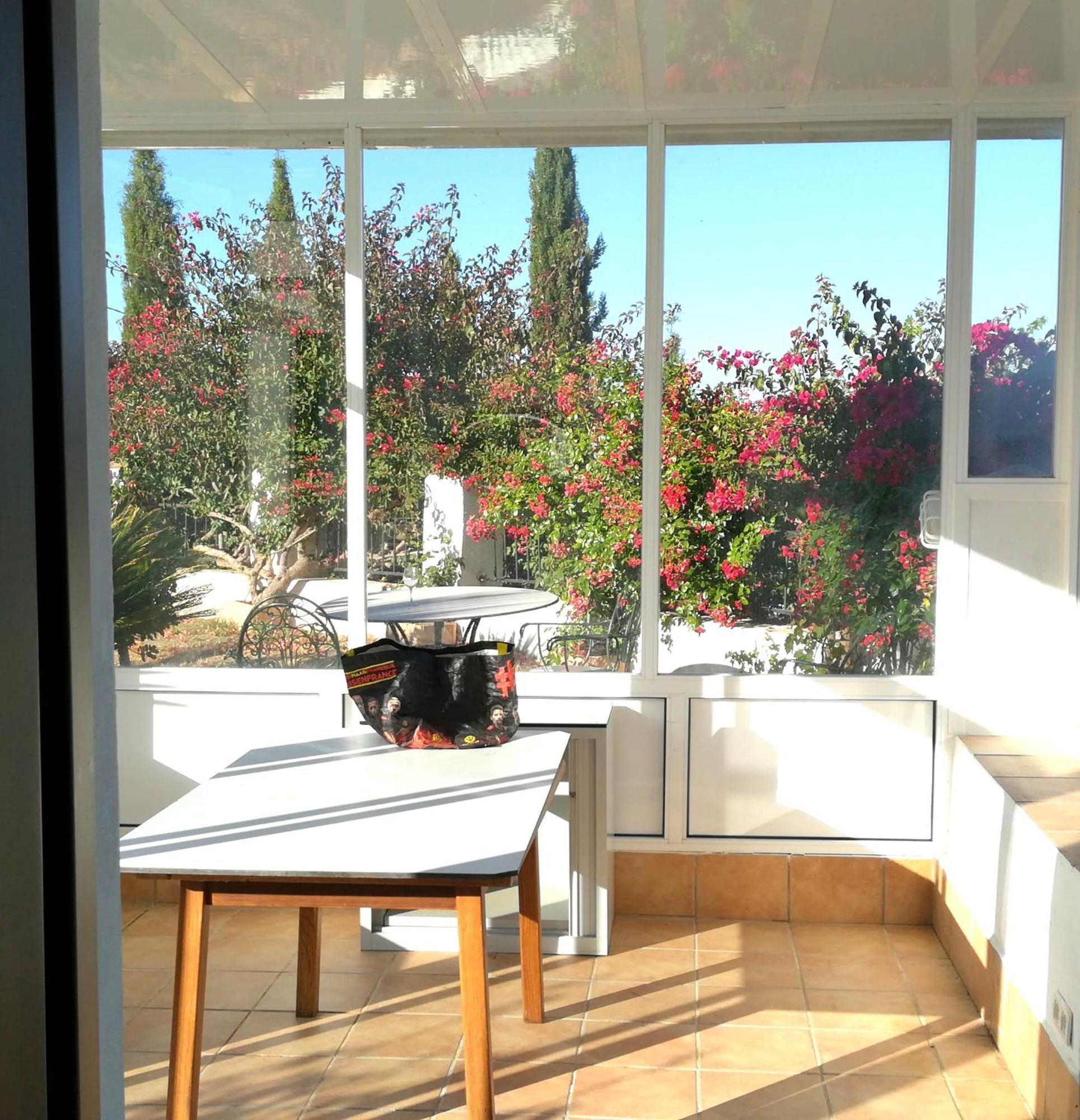 Castle Tower Ground Floor Apartment In Rural Holiday Park 'Cezanne' Tolox Exterior foto